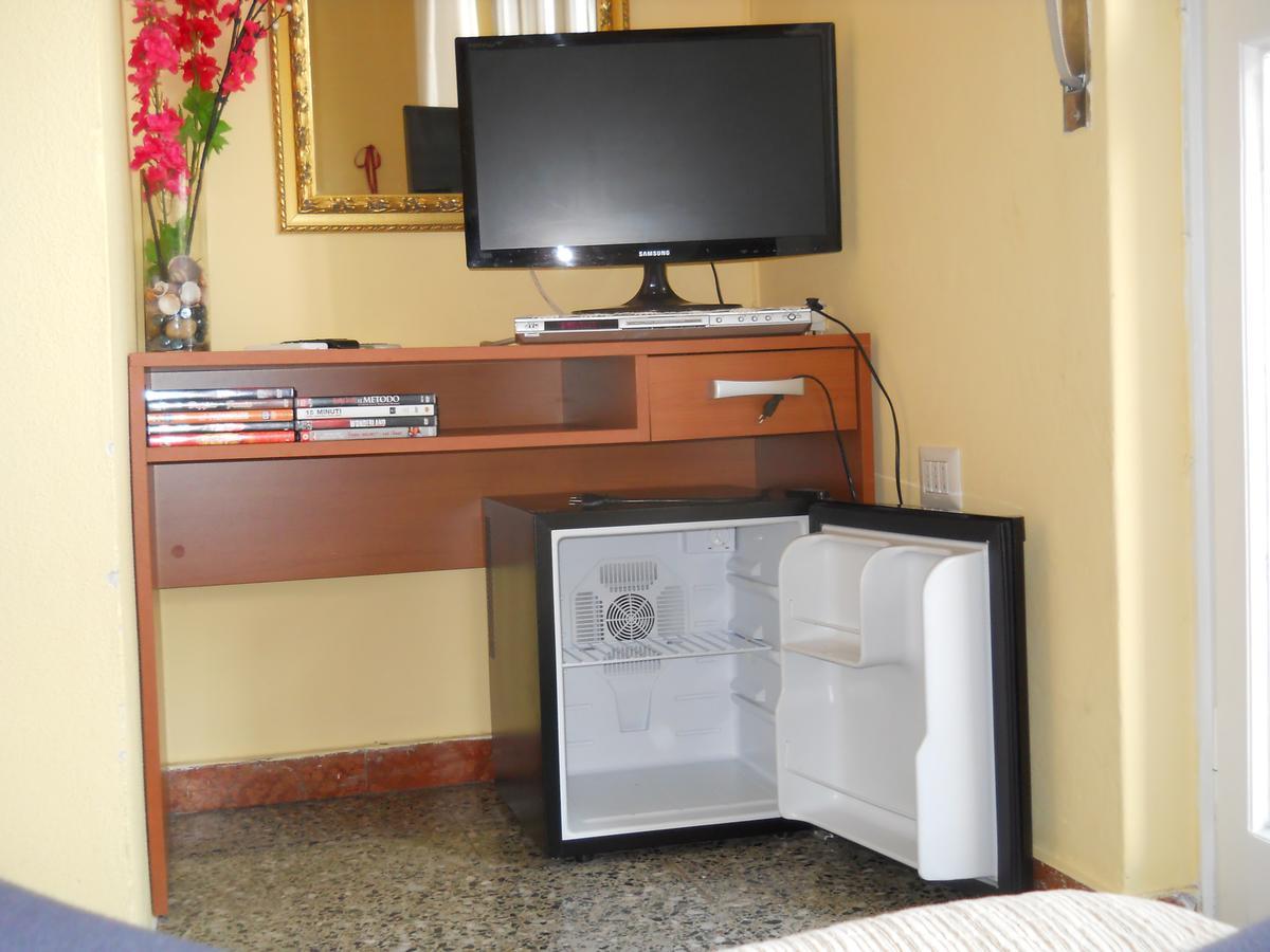 Al Relax Bed & Breakfast Cagliari Exterior photo