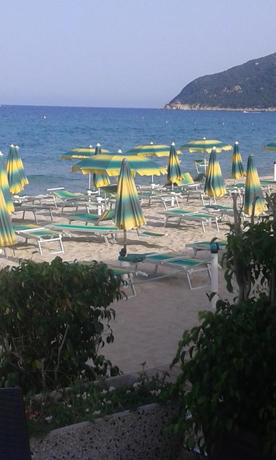 Al Relax Bed & Breakfast Cagliari Exterior photo